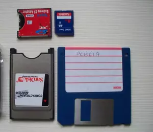 Scheda di trasferimento Amiga 600 1200 Pcmcia Sandisk 8 GB SD/ADF/whdload/dms/musica/demo - Foto 1 di 2