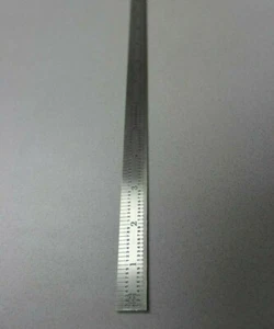 Regla de acero inoxidable flexible de 1 metro, 0,5 + 1,0 mm / 0,050" + 0,100", grabada con láser-NUEVA - Imagen 1 de 5