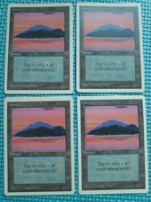 MtG ISLAND C (dark) Unlimited 2ED x 4 Ships WORLDWIDE NM Magic Old School