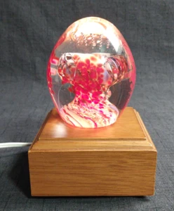 VTG Hand Blown Art Glass Egg-Shaped Paperweight With Clear Swirl W/Salmon 3.5” - Bild 1 von 5