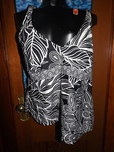 Merona B&W Neckholder Wire Free Tankini Badeoberteil Gr. 20 - Bild 1 von 1