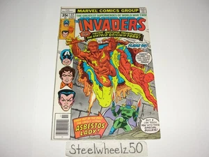 Invaders #22 Fumetto Marvel 1977 Origine della Toro Torcia Umana Amianto Lady Thomas - Foto 1 di 7