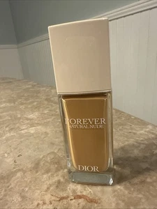 Fondotinta DIOR Forever Natural Nude 24H Wear 4W TONO CALDO full size 1,0 oz - Foto 1 di 3