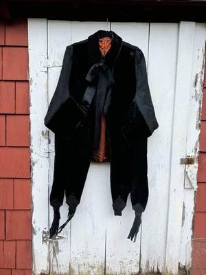 Antique Victorian 1870s Black Velvet L P Hollander & Co Opera Jacket Coat As Is - Image 1 of 4