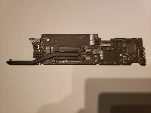 Apple Macbook Air 11" A1465 Logicboard i5 1.4Ghz 4gb 2014 no video - Picture 1 of 2