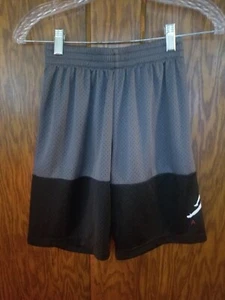 Jordan Nike Jumpman Boy’s Basketball Shorts (5049G1A) Grey Black Size M (10-12) - Picture 1 of 4