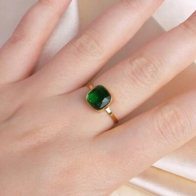 Anillo Cristal Verde Esmeralda Oro 18K Acero Inoxidable Pequeña Piedra Verde Ajustable Foto 1 de 4