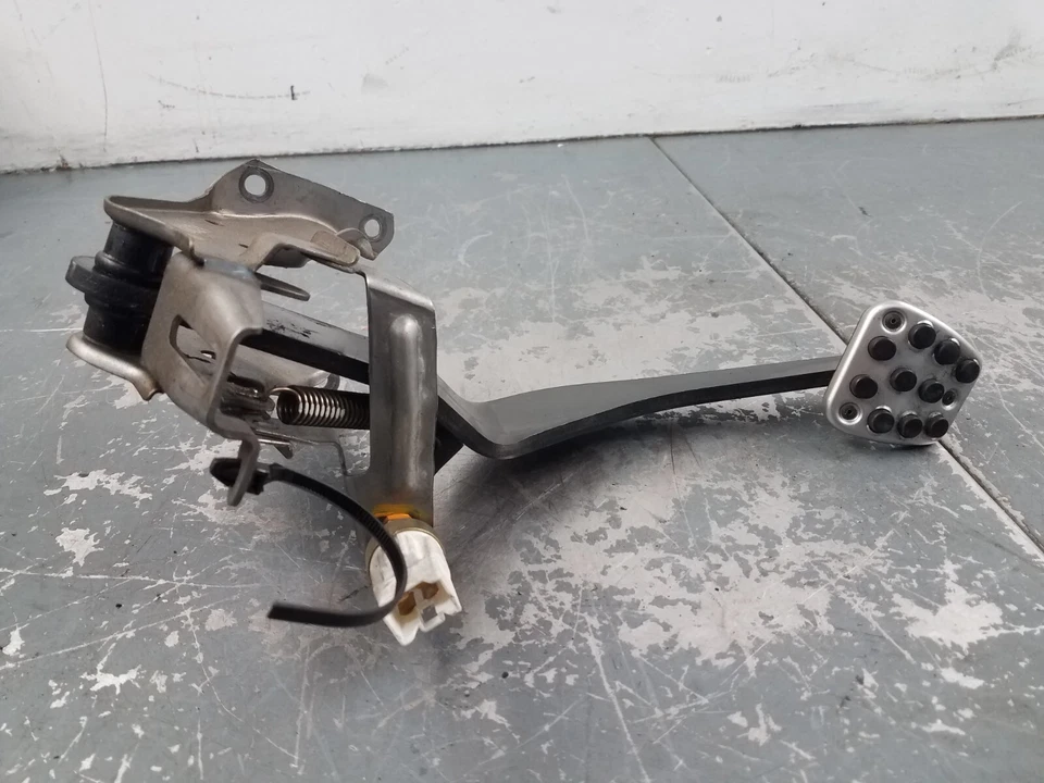 Conjunto de pedal de freno Honda S2000 AP1 2002 #0455 H5 Foto 1 de 4