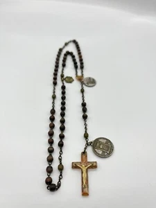 Vintage w crucifix & medal beads Religious Necklace - Picture 1 of 4