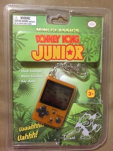 NEW Nintendo Mini Classics DoNkey Kong Junior Keychain Video Game Watch NIP - Picture 1 of 4