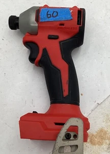 Destornillador de impacto compacto hexagonal Milwaukee 3651-20 - Imagen 1 de 6