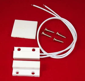 MC-38 Interruptor magnético Reed sensor puerta ventana door window - Imagen 1 de 2