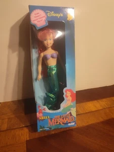 Disney The Little Mermaid Treasure Lovin Arielle Puppe Tyco Vintage RAR NEU VERSIEGELT - Bild 1 von 4