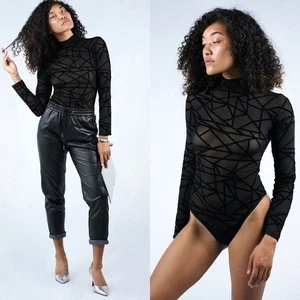 Body de mujer manga larga de malla geométrico negro terciopelo burnout talla XL NUEVO SIN ETIQUETAS - Imagen 1 de 9