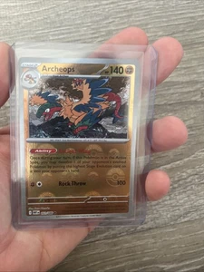 Pokemon ARCHEOPS 051/086 - Blanco Flare - Patrón Poke Ball - COMO NUEVO - Imagen 1 de 8