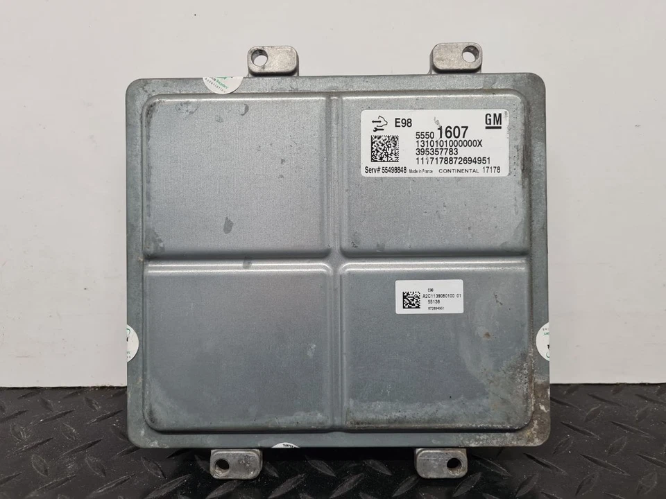 VAUXHALL ASTRA MK7 (K) (3600) 2017 1.6 CDTI ENGINE CONTROL UNIT B16DTU 55501607 - Image 1 of 4