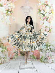 Integrity Toy, fashion royalty doll Dress - Picture 1 of 3