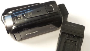 Canon Vixia HF R40 Full HD Flash Memory Camcorder - Good Condition - Picture 1 of 6