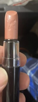 Nuevo lápiz labial Savvy Minerals Daydream Young Living Foto 1 de 4