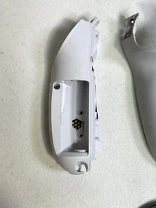 Genuine Replacement Parts Oculus Meta Quest 2 Controller RIGHT Hand Side JD96CX - Picture 1 of 20