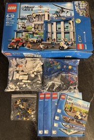 LEGO CITY Set 60047  Police Station 100% Complete