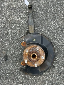 1997-2001 Honda CRV CR-V Front Driver Left Spindle Knuckle W ABS OEM - Picture 1 of 9
