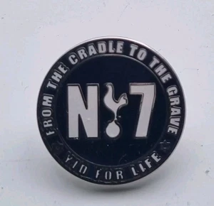 Tottenham Hotspur 'From The Cradle To The Grave' Pin Badge (Butterfly Clip) - Picture 1 of 1
