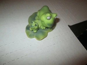 Vintage UCGC beschriftet FROSCH MIT HUT POSTBOTE LIEFERUNG LIEBESBRIEF POST Taiwan - Bild 1 von 7