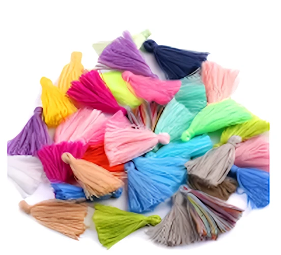 Mini borlas colgantes de algodón de poliéster de 1,18 pulgadas/1,38 pulgadas 100 un. Foto 1 de 1