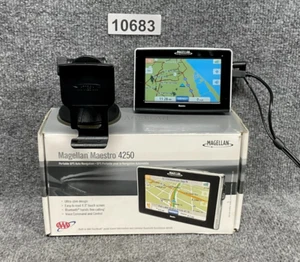 Magellan GPS Navigator Maestro 4250, 4.3" Touchscreen, Bluetooth, Preloaded Maps - Picture 1 of 13