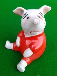 BESWICK - WINNIE THE POOH, PIGLET WITH - RARE GOLD STAMP - 2214. - Picture 1 of 7