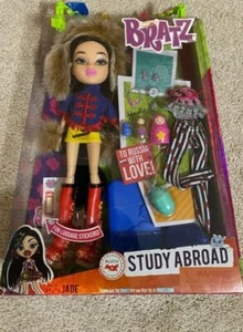 Bratz Study Abroad Jade to Russia Puppe - Bild 1 von 6