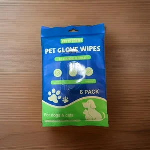 Velvetpaws pet Gloves Wipes. Cleanse & Mild - Picture 1 of 2