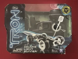 TRON LEGACY Deluxe Light Runner von Disney Spinmaster - versiegelt - NEU - Bild 1 von 2