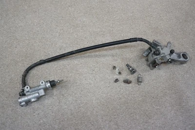 Оригинальный главный суппорт заднего тормоза 2003 03 Honda CR250R CR250 CR 250  - Изображение 1 из 4