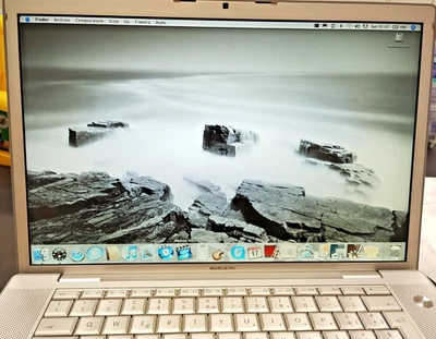 Mac Book pro A1211 - anno 2006 - Immagine 1 di 4