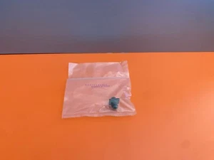 Bendix Circular MIL Spec Connector 1P Size S8 Box Mount Receptable MS3102R8S-1P - Picture 1 of 5