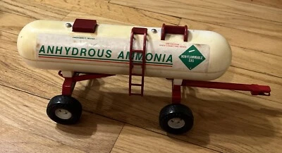 ERTL Anhydrous Ammonia Tank # 326 Die-Cast Metal Frame 1/16 Scale Collectible - Image 1 of 4