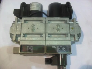 Krom Schroder Kombisteuerung Gasventil 84746207 CG340R01 ZT2WFID - Bild 1 von 8