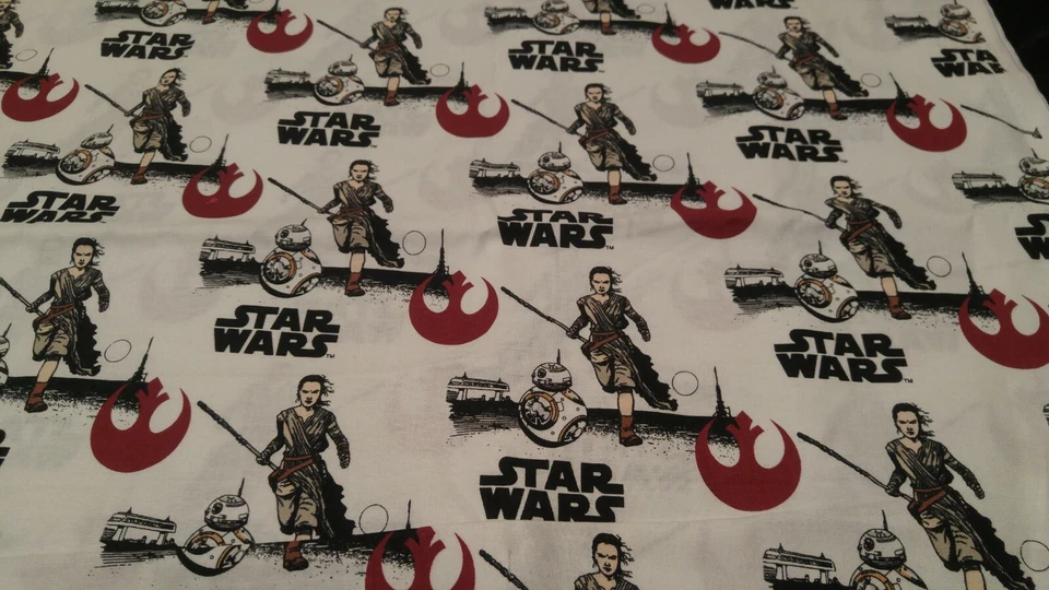 Tela de algodón Star Wars 33x43" - Edredón máscaras - Nuevo Foto 1 de 1