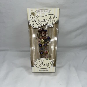 'Queen of Shoes' 'Keepsake' Serie Hallmark 2004 Ornament - Bild 1 von 9