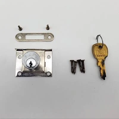 National C8135 Cerradura de Cajón Cromo Satinado 1-1/8" L X 0.88" D Cilindro Llave Diferente Foto 1 de 4