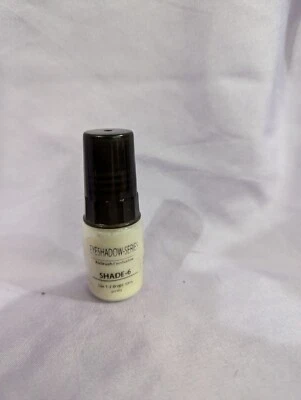 Sombra de ojos con aerógrafo Luminess 6 Foto 1 de 4