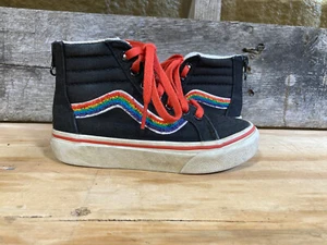 Vans Schuhe - Kinder Größe 10,5 - High Top - Reißverschluss hinten - Regenbogenseiten - Bild 1 von 11