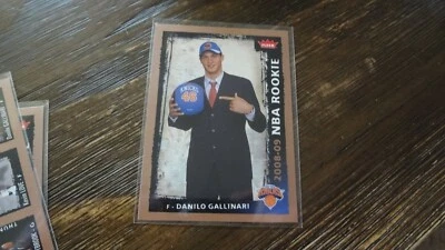 2009 FLEER # 206 DANILO GALLINARI BASKETBALL CARD - Image 1 of 2