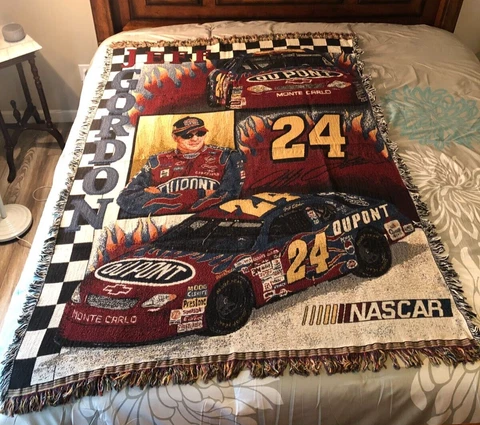 BRAND NEW VINTAGE JEFF GORDON 24 DUPONT HUGE 50"x 72" WALL HANGING RUG TAPESTRY Cover