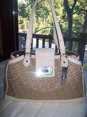 DKNY 托特包 Crosby Ego 签名包单肩包 大麻- 象牙色 $375 全新带标签  — 第 1/4 张图片