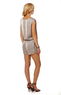 Hale Bob V 领裹身连身裤短裤 帽子 袖 灰色 XXS 全新 — 第 1/4 张图片