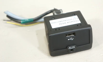 Original 2013-2017 Fiat 500L AUX puerto USB 735558298 OEM Foto 1 de 4