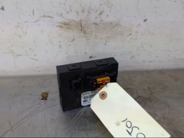 CENTRALINA COMFORT VW Jetta III (1K2) Sedan 2.0 TDI 16V (AZV) 2007 1K0959433BT - Immagine 1 di 1